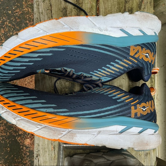 Hoka One One Clifton running shoes 11 - Picture 3 of 3